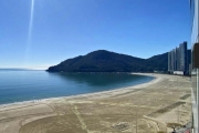 FRENTE MAR COM SERVIÇO DE PRAIA