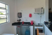 Vendo Apartamento 2º Andar -  Bairro Vila Mirim Praia Grande  à 30 Metrôs da Praia  com uma vaga de garagem