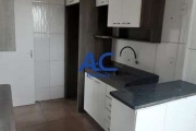 Oportunidade!! Apartamento 02 dorm - 02 Salas - 01 vaga em frente a estação