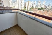 Apartamento com 3 quartos, sala com varanda, 2 vagas, condomínio com piscina