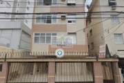 Apartamento térreo com 72,35m² com sala, cozinha, banheiro, 2 quartos e área de serviço .