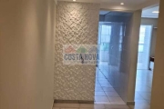 Apartamento com 2 quartos de frente para o mar. 2 quartos sendo 1 suíte, 2 banheiros, 1 vaga