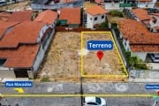 vendo este Terreno financiável em Nova Parnamirim com 250m²  10X25 TENHO 2 TERRENOS E POSSO VENDER UM OU OS DOIS. SOMANDO OS DOIS UMA ÁREA DE 500M².