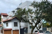 Excelente apartamento de 2 quartos e garagem na  Rua Daltro Filho fundos do Colégio de Fatima.