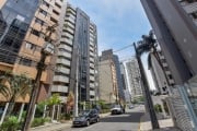 Apartamento com 3 dormitórios no bairro Água Verde