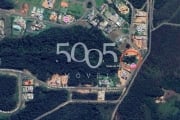 Excelente terreno à venda no condomínio Terras de São José II com 2859m2, em declive, em ótima localização e fundo para área verde.