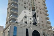 Apartamento no bairro Meia Praia