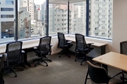 Acesso completo a um espaço de escritório profissional para 5 pessoas no Renaissance Work Center