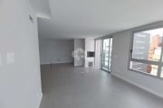 Apartamento à venda com 03 dormitórios, 03 suítes, 02 vagas de garagem, Centro - Florianópolis