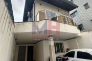 Sobrado com 3 dorms, Caiçara, Praia Grande - R$ 685 mil, Cod: 206557