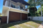 Casa à venda com 3 suítes e vista mar no Bairro Pinguirito em Garopaba