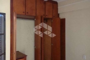 Apartamento à venda no Jardim Irajá, 1 quarto, 1 vaga.