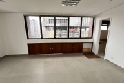 Sala comercial à venda na Rua Vieira de Morais, 920, Campo Belo, São Paulo