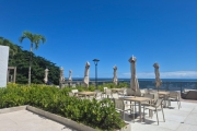 Venda de Apartamento Luxuoso em Ondina, 04 suites, pe na areia - Salvador