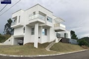 Casa para Venda em Camboriú, Centro, 3 dormitórios, 3 suítes, 4 banheiros, 4 vagas