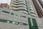 Apartamento diferenciado com piscina aquecida, 3 dormitórios no Centro de Balneário Camboriú!