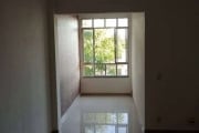 Apartamento na Freguesia de 2 Quartos com 60 m²