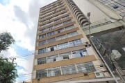 Apartamento com 2 quartos  para alugar, 60.00 m2 por R$1350.00  - Centro - Curitiba/PR