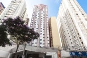 Apartamento com 1 quarto  para alugar, 44.04 m2 por R$1800.00  - Centro - Curitiba/PR