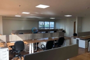 SALA COMERCIAL TOTALMENTE MOBILIADA,