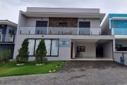 Casa de luxo em condomínio à venda em Jundiaí-SP, bairro Jardim Carolina: 4 quartos, 3 suítes, 2 salas, 5 banheiros, 4 vagas, 275m².