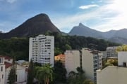 Apartamento à venda na Rua das Laranjeiras, Laranjeiras, Rio de Janeiro - RJ