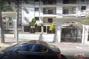 Em ótima localização  apartamento no Edificio Dunhill