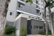Apartamento de 02 dormitórios com varanda e vaga de carro, 42 m².