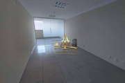Sala para Locação com 42 m² - Empresarial 18 do Forte em Alphaville - Confira!