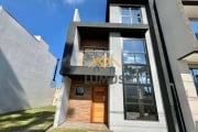 Sobrado com 3 dormitórios à venda, 130 m² por R$ 849.500,00 - Pinheirinho - Curitiba/PR