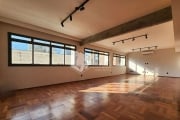 Apartamento tipo para venda com 3 quartos, sendo 3 suítes, 185m²