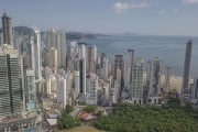 Apartamento para Venda em Balneário Camboriú, Centro, 4 dormitórios, 4 suítes, 1 banheiro, 4 vagas