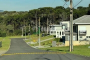 Terreno em condomínio em alto padrão em Piraquara.