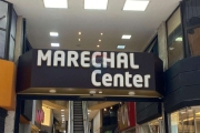 Loja com sobreloja no Marechal Shopping - Piso Térreo , no melhor ponto da galeria para locação.