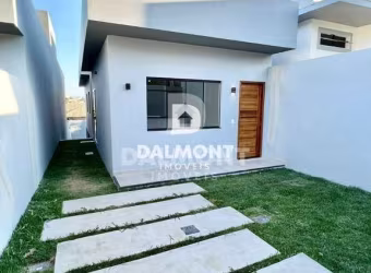 Casa em condomínio fechado com 3 quartos à venda na Rua Maria Feitosa Ventura, 14, Alecrim, São Pedro da Aldeia, 76 m2 por R$ 410.000
