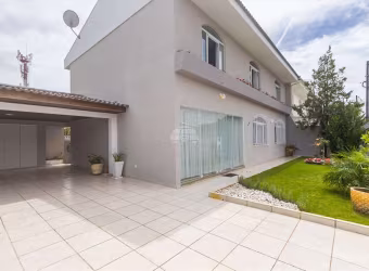 Casa com 4 quartos à venda na Rua Santa Fé, 476, Centro, Pinhais, 202 m2 por R$ 964.000