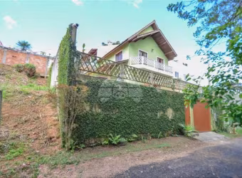 Casa com 1 quarto à venda na Rua Alexandre Schroeder, 378, Pilarzinho, Curitiba, 146 m2 por R$ 730.000