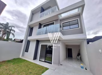 Sobrado de Rua | 3 Dorms | 2 Vagas | 160m² | Pinheirinho - Curitiba/PR