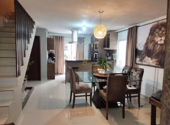 Casa com 3 quartos à venda na Rua Senador Rodrigo Lobo, 952, Jardim Iririú, Joinville por R$ 381.900