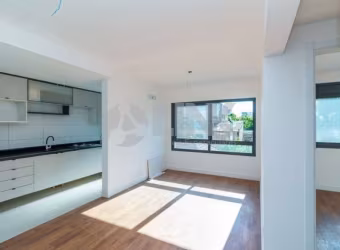 Apartamento 2 dormitórios com 2 vagas de garagem à venda no bairro Santana em Porto Alegre