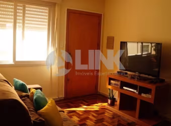 Apartamento com 2 quartos à venda no bairro Vila Ipiranga em Porto Alegre