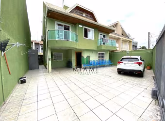 Sobrado com 3 dormitórios à venda, 192 m² por R$ 890.000,00 - Uberaba - Curitiba/PR