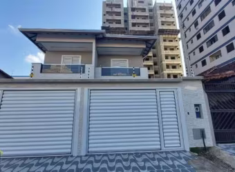 Sobrado à venda no Bairro Ocian - 3 Dormitórios, 2 Vagas, Sacada e Piscina! - Cód: ACT3286