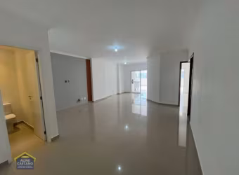 Oportunidade!! 04 dorms, pertinho da praia!