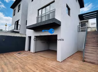 Sobrados de Alto Padrão em Condominio Fechado Portal dos Ipês 3!