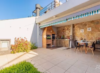 Casa com 3 quartos à venda na Rua Professor Fernando Carneiro, 290, Três Figueiras, Porto Alegre, 360 m2 por R$ 1.690.000
