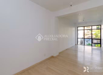 Sala comercial à venda na Avenida Cristóvão Colombo, 1103, Floresta, Porto Alegre, 27 m2 por R$ 115.000