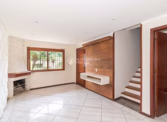Casa em condomínio fechado com 3 quartos para alugar na Rua Doutor Lauro Miguel Sturm, 217, Hípica, Porto Alegre, 118 m2 por R$ 3.500