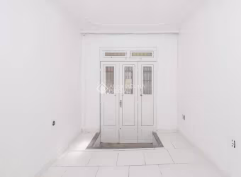 Apartamento com 2 quartos para alugar na Avenida Berlim, 89, São Geraldo, Porto Alegre, 58 m2 por R$ 1.600