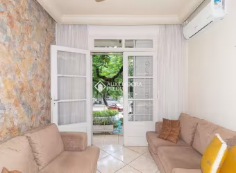 Apartamento com 3 quartos para alugar na Rua Barbedo, 540, Menino Deus, Porto Alegre, 70 m2 por R$ 2.500